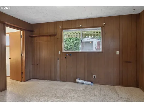807 Cedar Street Yoncalla OR 97499