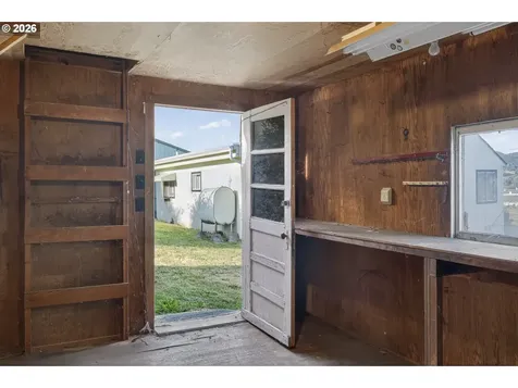 807 Cedar Street Yoncalla OR 97499