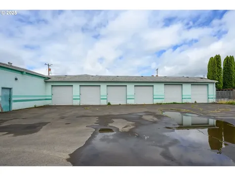 111 Fourth Street Amity OR 97101