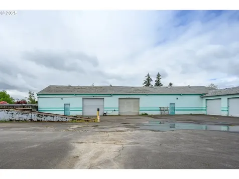 111 Fourth Street Amity OR 97101