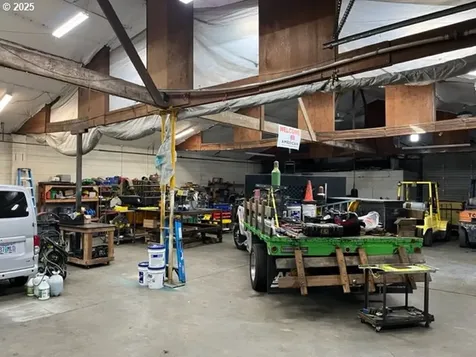 111 Fourth Street Amity OR 97101