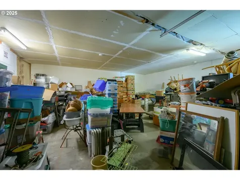 111 Fourth Street Amity OR 97101