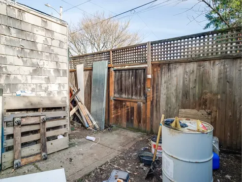 5926 NE 22nd Avenue Portland OR 97211