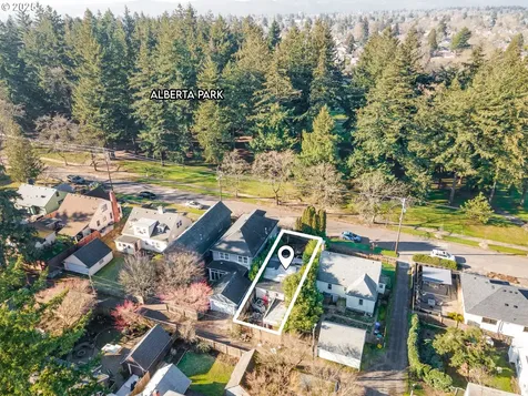 5926 NE 22nd Avenue Portland OR 97211