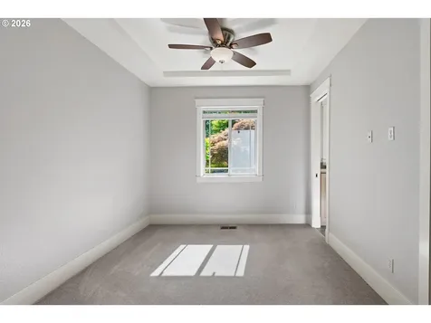 18885 NE Buena Vista Drive Dundee OR 97115