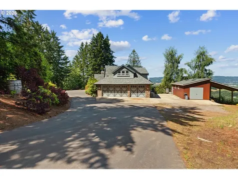 18885 NE Buena Vista Drive Dundee OR 97115