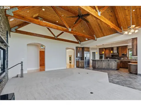 18885 NE Buena Vista Drive Dundee OR 97115