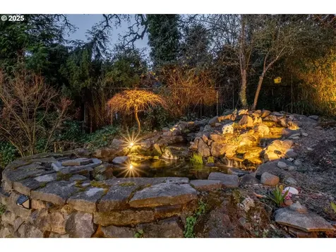 13060 SW Elk Rock Road Lake Oswego OR 97034