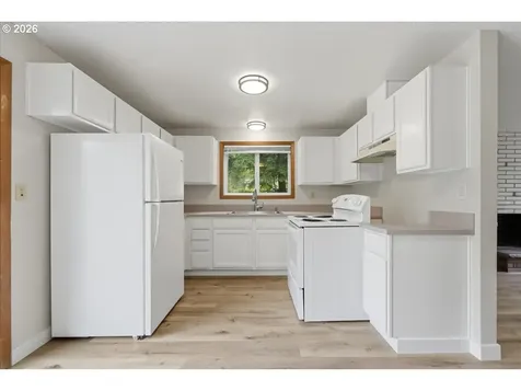4985 SW 192nd Avenue Beaverton OR 97078
