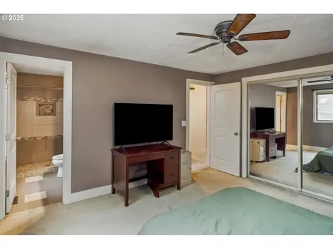 4324 SE Anderegg Drive Portland OR 97236