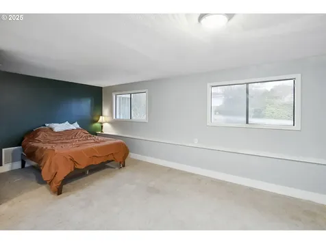 4324 SE Anderegg Drive Portland OR 97236