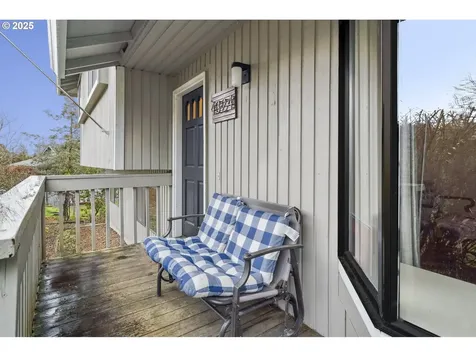 4324 SE Anderegg Drive Portland OR 97236