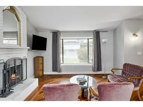 4324 SE Anderegg Drive Portland OR 97236