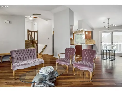 4324 SE Anderegg Drive Portland OR 97236