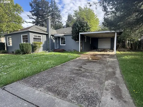 307 Sherman Street Amity OR 97101