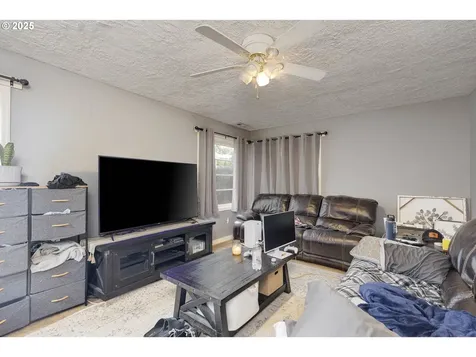 307 Sherman Street Amity OR 97101