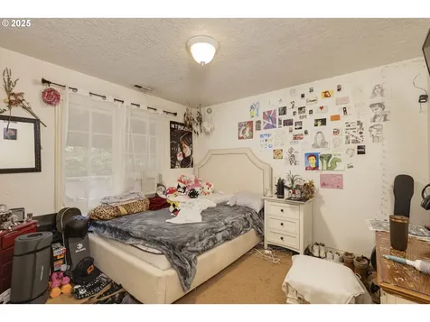 307 Sherman Street Amity OR 97101