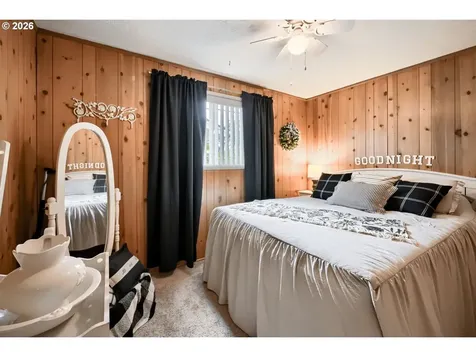 2565 Dover Drive Eugene OR 97404