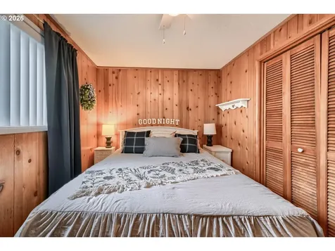 2565 Dover Drive Eugene OR 97404