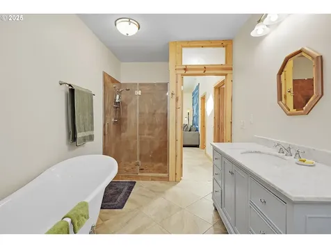 27 Whispering Pines Goldendale WA 98620