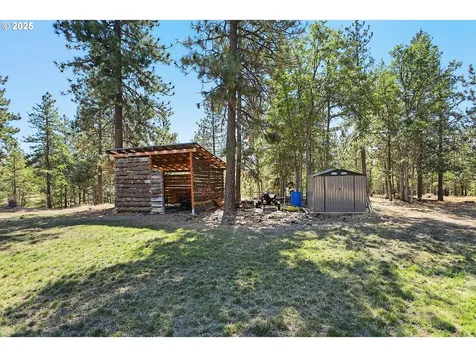 27 Whispering Pines Goldendale WA 98620