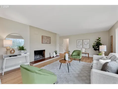 7318 SW Nevada Terrace Portland OR 97219