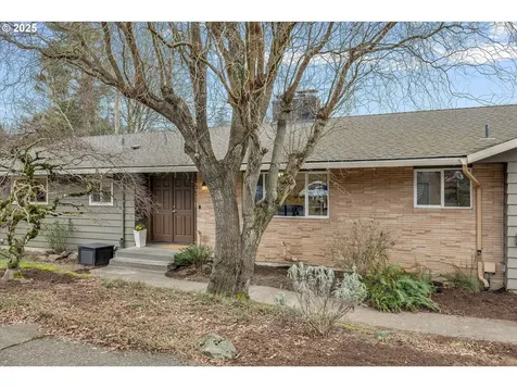 7318 SW Nevada Terrace Portland OR 97219