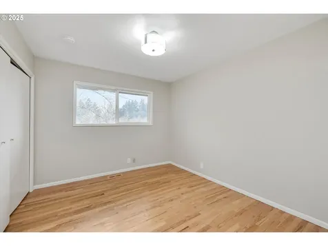 7318 SW Nevada Terrace Portland OR 97219