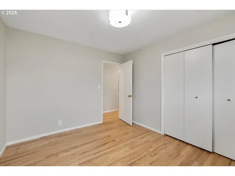 7318 SW Nevada Terrace Portland OR 97219