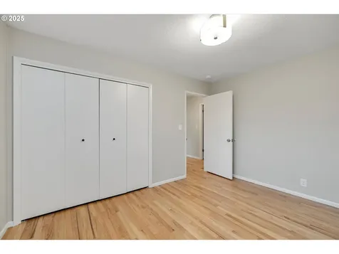 7318 SW Nevada Terrace Portland OR 97219