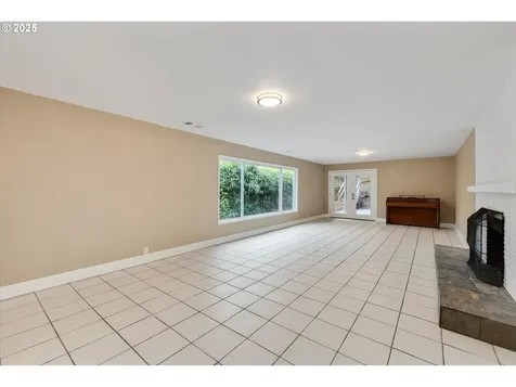 7318 SW Nevada Terrace Portland OR 97219