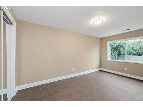 7318 SW Nevada Terrace Portland OR 97219