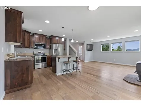6015 NW High Heaven Road Mcminnville OR 97128