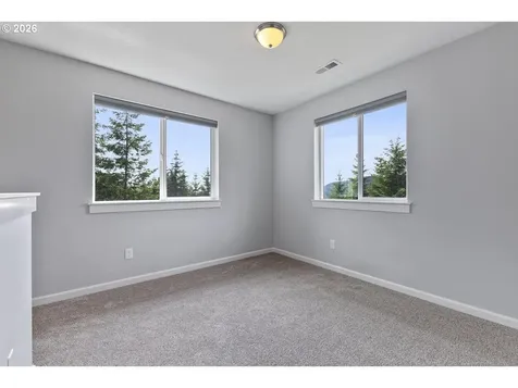 6015 NW High Heaven Road Mcminnville OR 97128