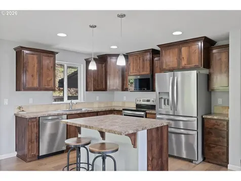 6015 NW High Heaven Road Mcminnville OR 97128
