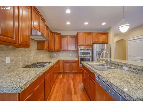 1403 SE 194th Place Camas WA 98607