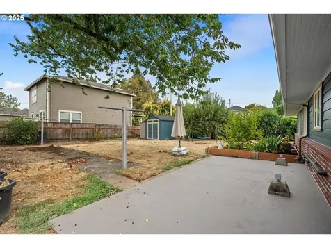 6725 N Borthwick Avenue Portland OR 97217