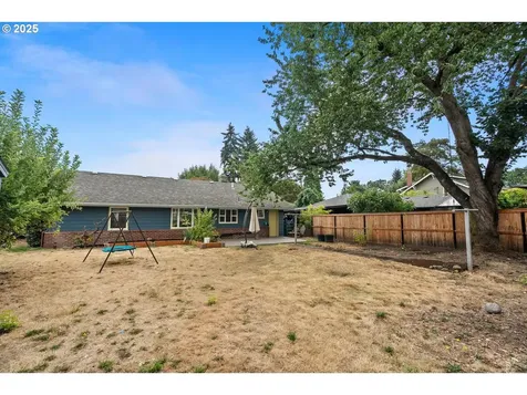 6725 N Borthwick Avenue Portland OR 97217