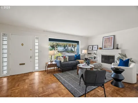 6725 N Borthwick Avenue Portland OR 97217