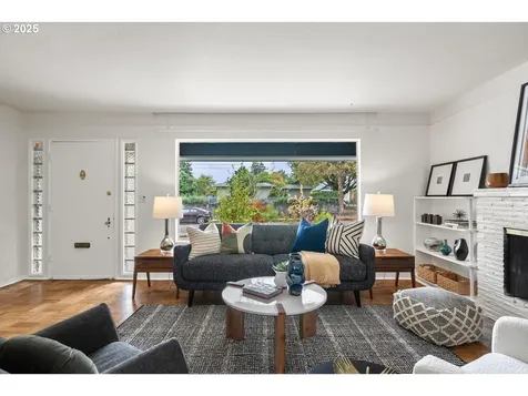 6725 N Borthwick Avenue Portland OR 97217