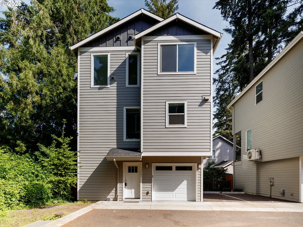 12661 SE Lydia Court Portland OR 97236