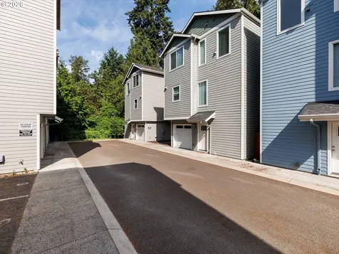 12661 SE Lydia Court Portland OR 97236
