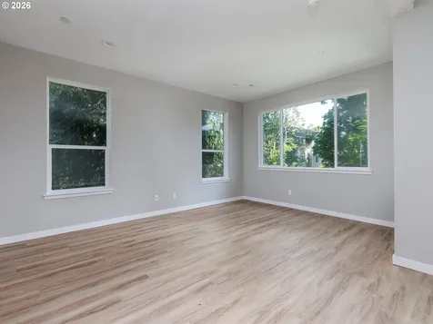12661 SE Lydia Court Portland OR 97236