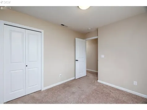 15997 NW Rossetta Street Portland OR 97229