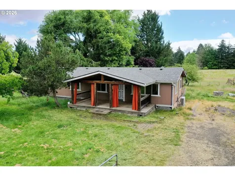 56266 Hazen Road Warren OR 97053