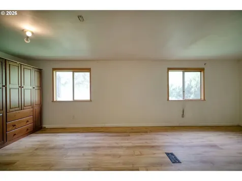 56266 Hazen Road Warren OR 97053