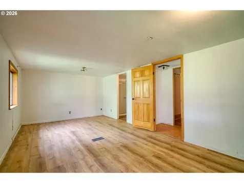 56266 Hazen Road Warren OR 97053