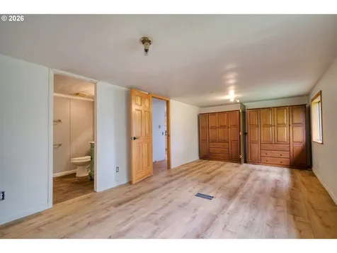 56266 Hazen Road Warren OR 97053