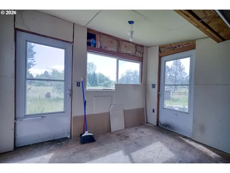 56266 Hazen Road Warren OR 97053