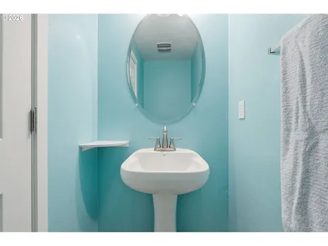 1847 NE 102nd Avenue Hillsboro OR 97006